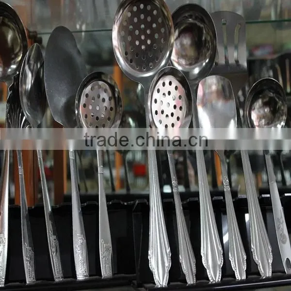 Custom Disposable Silver Plastic Fork Knife and Spoon Individual Wrapped for Airline photo-2