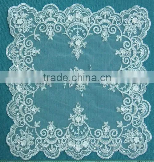 Fancy Rosette Ivory Gold White Wedding Table Cloth photo-2
