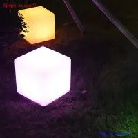 Outdoor Led Rgb Cube Solar Light photo-3