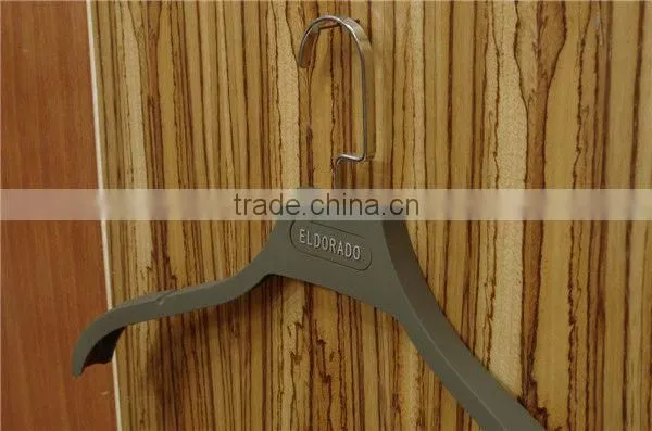 Half Flocking Shoulder Plastic Hanger photo-6