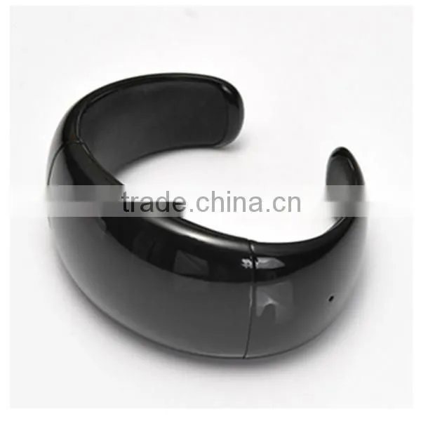 Smart Wear Handsfree Bluetooth Bracelet With Speaker Incoming Call Vibration Alert For Women Girls