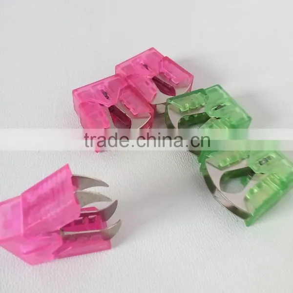 Colorful Cute Plastic Economical Staper Remover for Office photo-2
