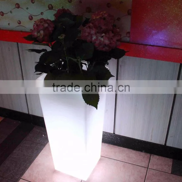 China Factory LED Luminous Plastic Plant Pot Wonderful Tall LED Flowerpot Color Changing LED Flower Pot photo-2