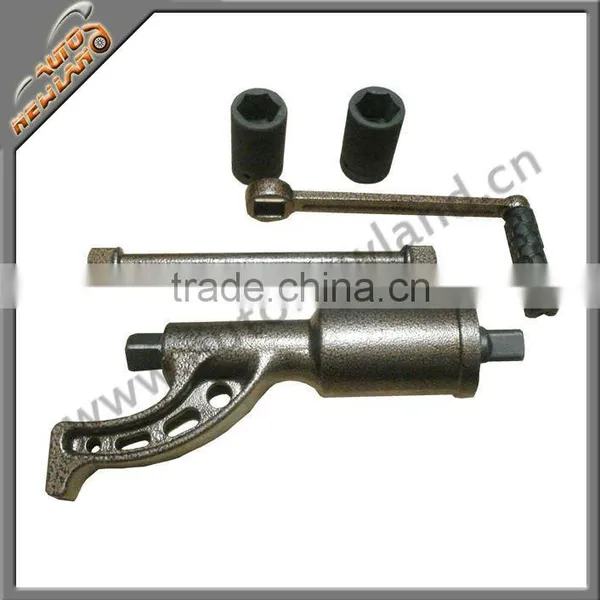 Truck Labor Saving Wrench