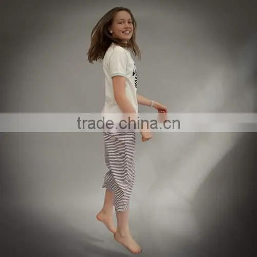 Wholesale Price Girl Sleepwear Korean Kids Pajamas Set With Printed Horse photo-2
