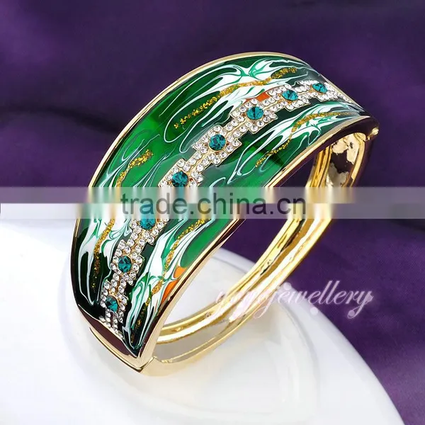 New Design Green Color Enamel Crystal 18k Gold Bangle Saudi Arabia Jewelry photo-2