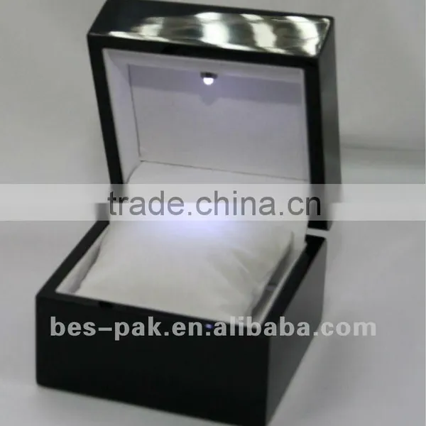 Wooden Watch Boxes, Led Watch Boxes
