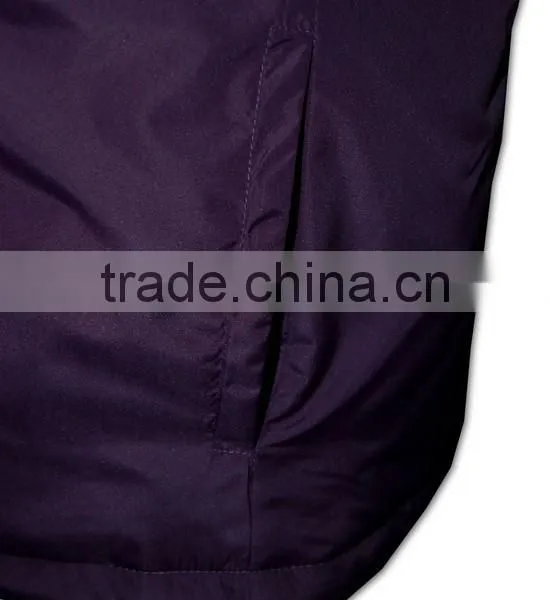 China Manufactory High Quality Stiff Neck Fitted Sleeveless Nylon Puffy Vest photo-6