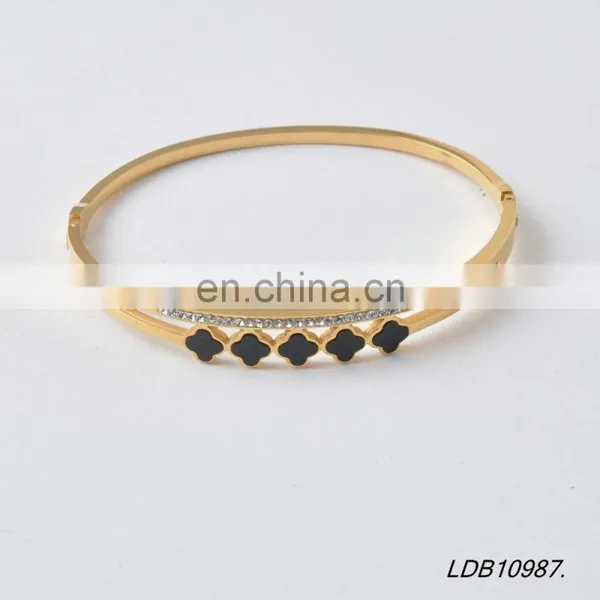 Crystal And Flower Stainless Steel Gold Bracelate photo-2