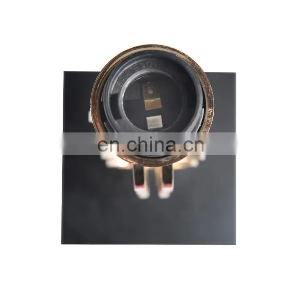 2019 European Style Metal Desk Lamp and LED Light photo-6