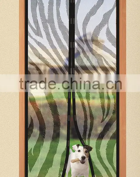 INSTANT MESH GUARD MAGNETIC SCREEN DOOR photo-2