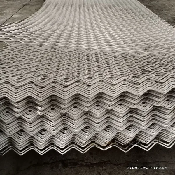 Raised Expanded Metal Mesh for Industrial Grating Standard Compliant photo-4