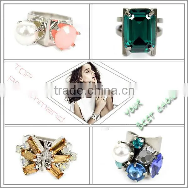 Big Beautiful Crystal Two Spikes Fashion Ring Design photo-4