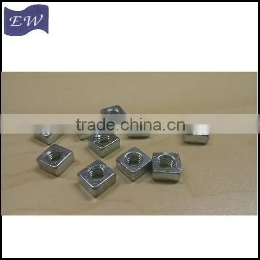 M6 steel square threaded nut ( DIN562)