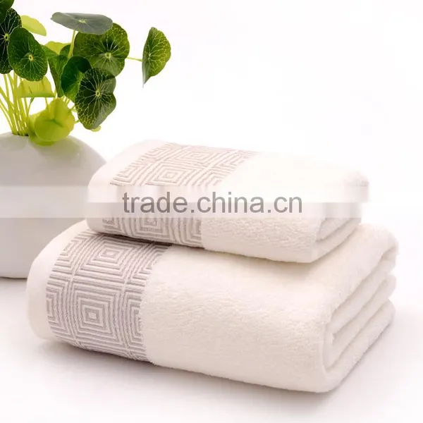 Express China Oem Luxury Custom Check Pattern Bath Towel photo-4
