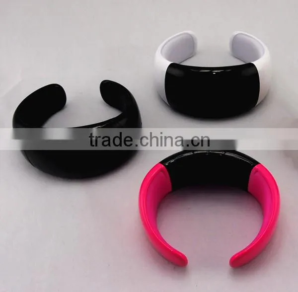 2014 Hot Selling Fashion Watch Wifi Bracelet Bluetooth Can Answer Call photo-3