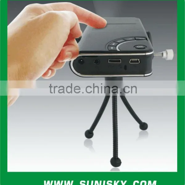 Pocket Wifi Projector (SMP7026)---640 x 360 (nHD)--- 30Lumens
