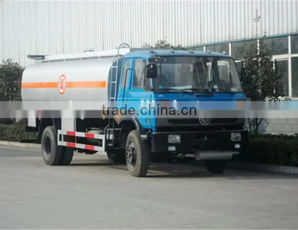 Dongfeng Mini Oil Truck for Sale Capacity Fuel Tank Truck photo-2