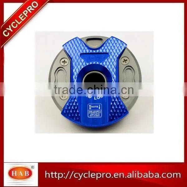CNC Billet Motorcycle Fuel Tank Cap for BWs / Zuma Scooter and Sport/Racing Bikes photo-3