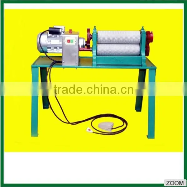 310*86mm Electric Type Bee Wax Embossing Machine HOT SELLING photo-2