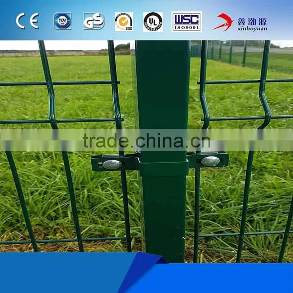 Factory High Quality Cheap Price Welded Mesh 3D Curvy Hot Sale Triangular Fence Netting photo-2