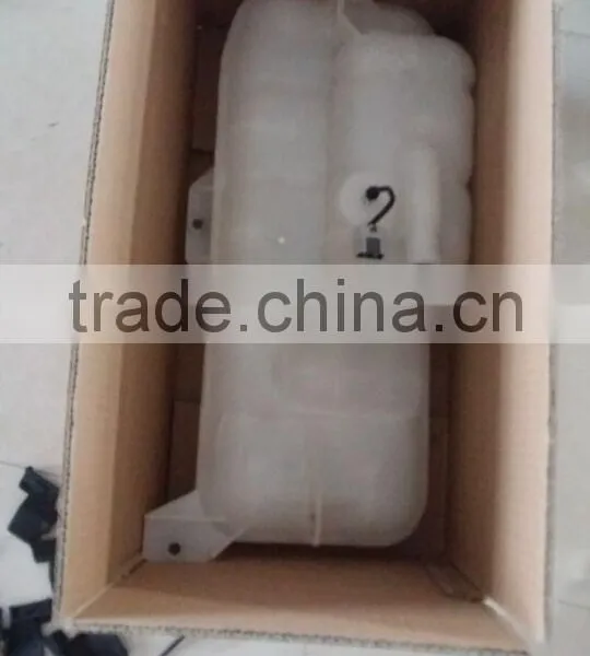 Expansion Tank for Volvo Truck 1674918 3979764 photo-2