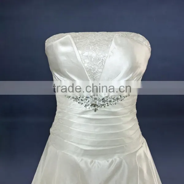Sleeveless A Line Taffeta Wedding Dress photo-6