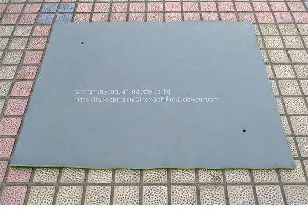 GOLF HITTING MAT