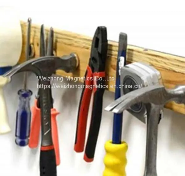 Magnetic Assembly for Lifting/Holding