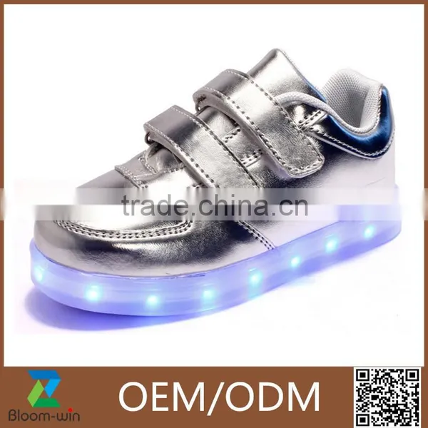 2016 New Style Colorful Children Shoes, Led Light for Kids Shoes photo-3