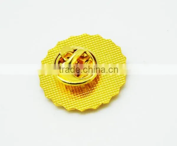 Wholesale Cheap Gold Plated Souvenir Metal Badge photo-3