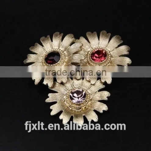 Alloy Flower cc Brooch photo-3