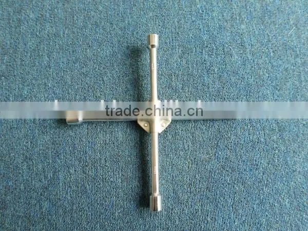 Cross Wrench With Center photo-4