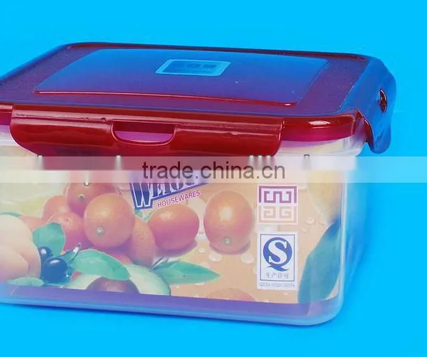 PLASTIC FRESHKEEPING BOX