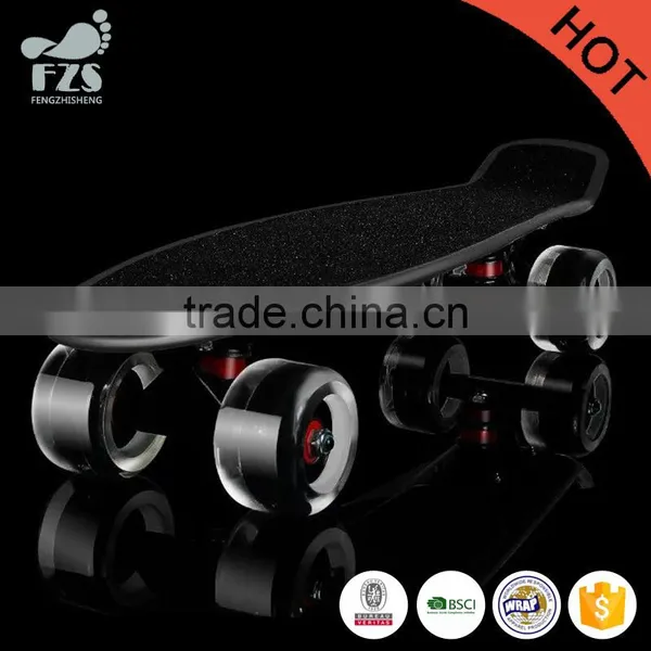 HSJ249 New PP Plastic Cruiser Skateboards for Kids Banana Fish Board photo-5