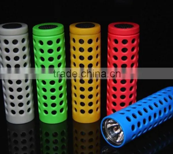 Patented New Design Glow in the Dark AD Gift Mini Led Light Torch photo-3