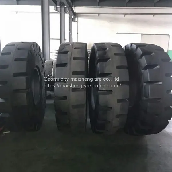 Solid forklift tyre 23.5-25 Steel mill brick factory 17.5-25 Solid loader tyre wear-resistant and puncture-resistant