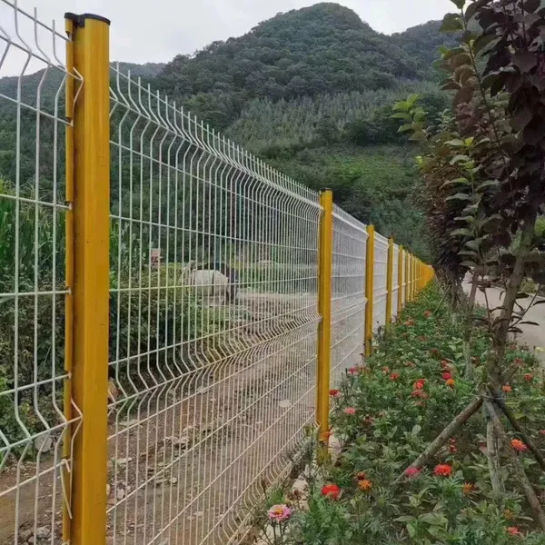 PVC-Coated 3D Bending Fence Panels for Outdoor Protection Fence photo-2