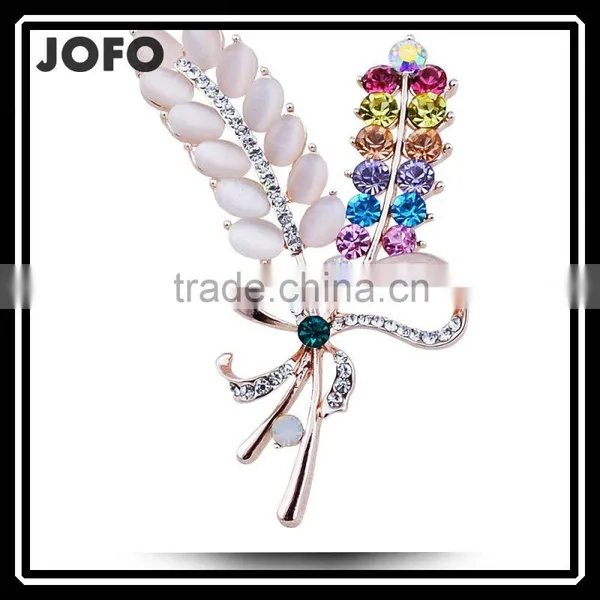 Dancing Flower Austrian Crystal Copper Alloy Fashion Brooch