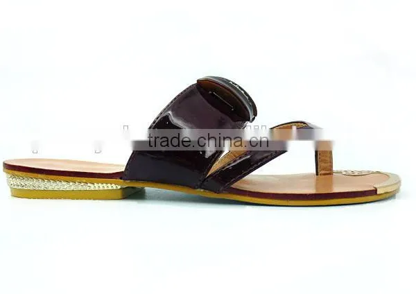 Fashion Design Comfortable Lady Fancy Flat Slipper Flip Flop With Button