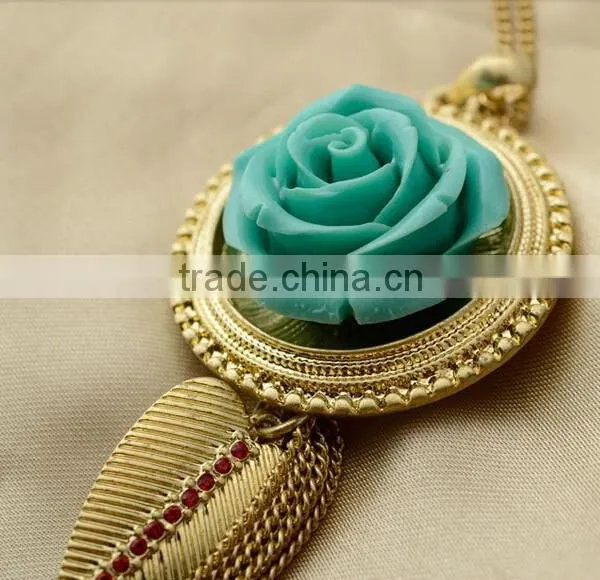 Red Green Black Resin Flower Blossom Pendant With Alloy Tassel Necklace photo-5