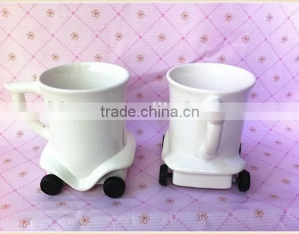 2015 Creative Car Shape Mug Has Wheel photo-3