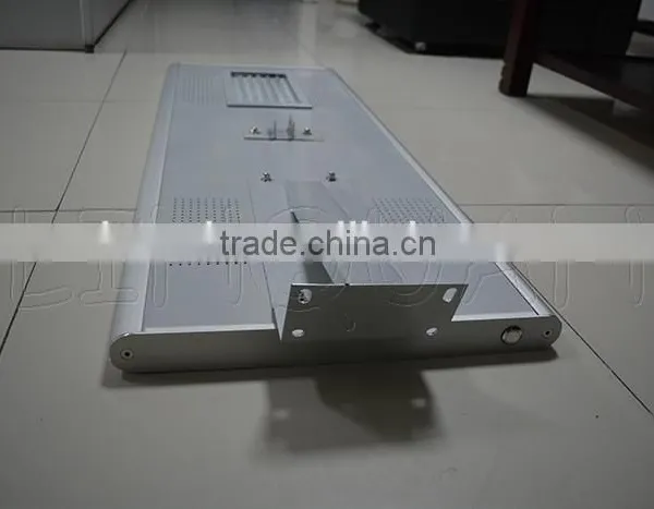 60W LED Solar Powered Outdoor Street Lighting photo-4