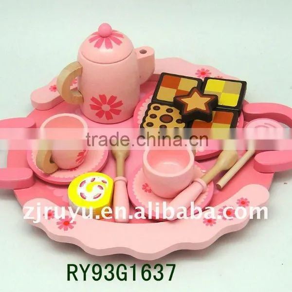 Wooden Cake Toy