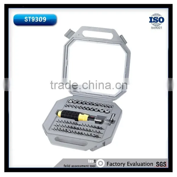 69pcs Bit And Socket Tool Set With Ratchet Handle photo-2