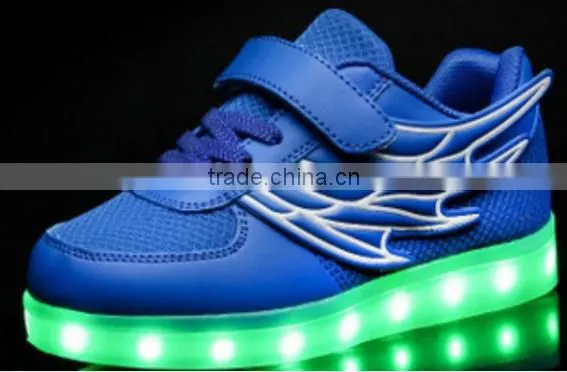 Cheap Wholesale Stock Kids Wings LED Shoes photo-2
