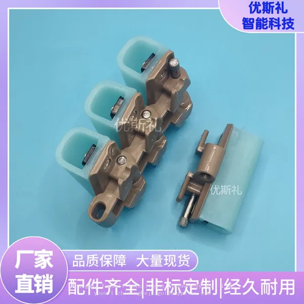 880TAB-K325 Small Radius Turning Chain，Width 82.6，Bottle-Clamping Conveyor Chain，Clamping Lift Chain photo-4