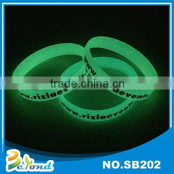 China Supplier Waterproof Glowing Cheap Silicone Wristbands