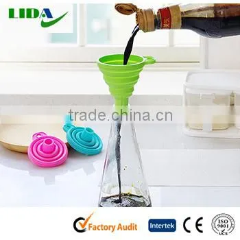 Kitchen Tools Eco-friendly Food Grade Silicone Folding Funnel KIT503 photo-3