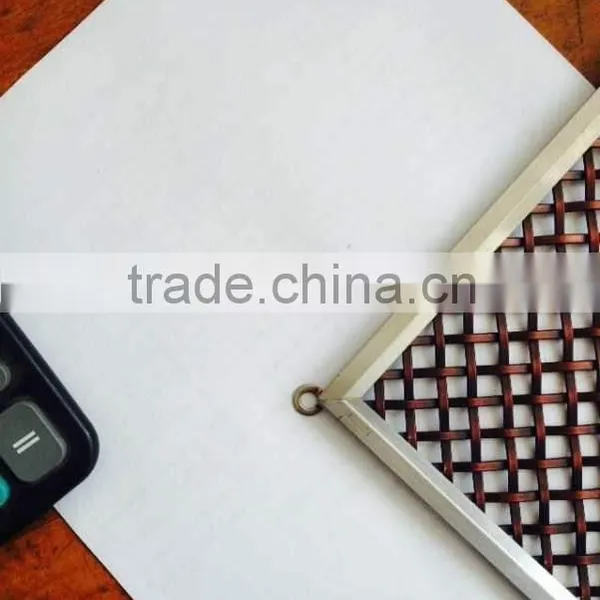 Antique Red Mesh photo-2